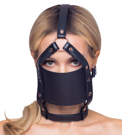 Imbracatura per il viso head harness with a gag